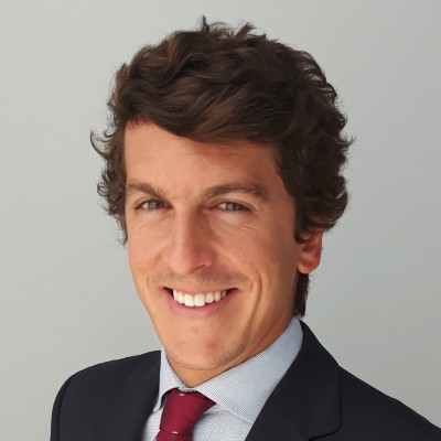 Alberto González avatar image