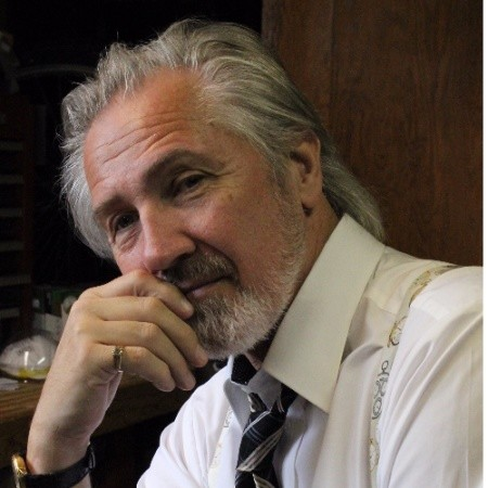 Mark Gibbs avatar image