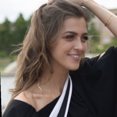 Olivia Simard avatar image