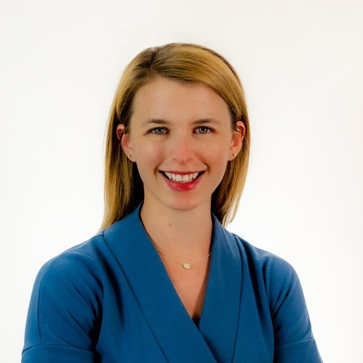 Lisa Travnik avatar image