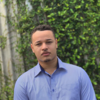 Kirk Douglas avatar image