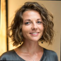 Liz Munsell avatar image