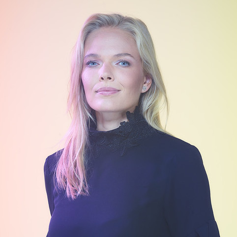 Karoline Gross avatar image