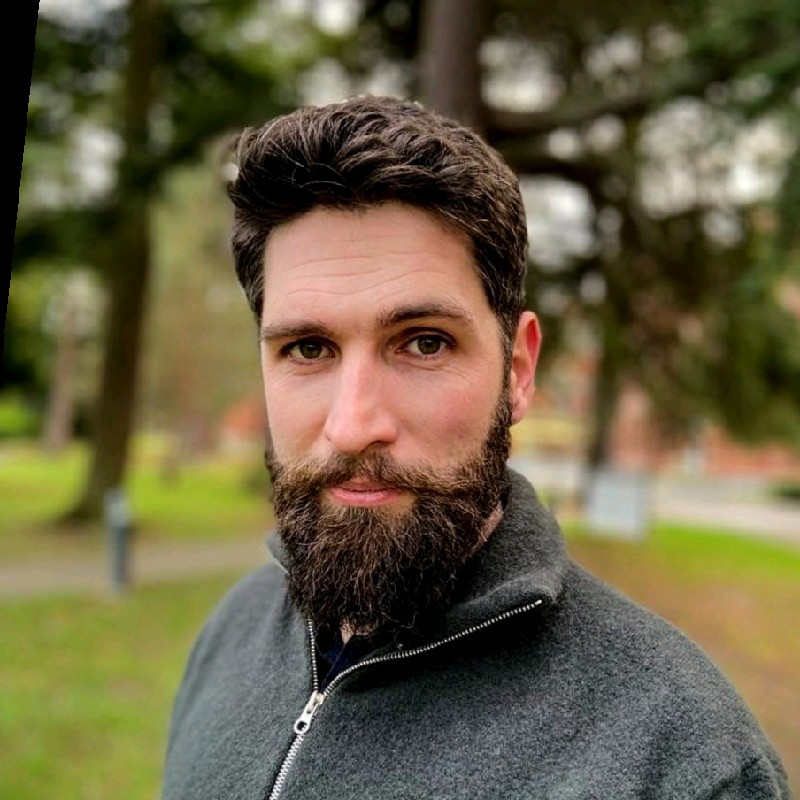 Ian Richardson avatar image