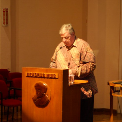 Mike Nicholson avatar image