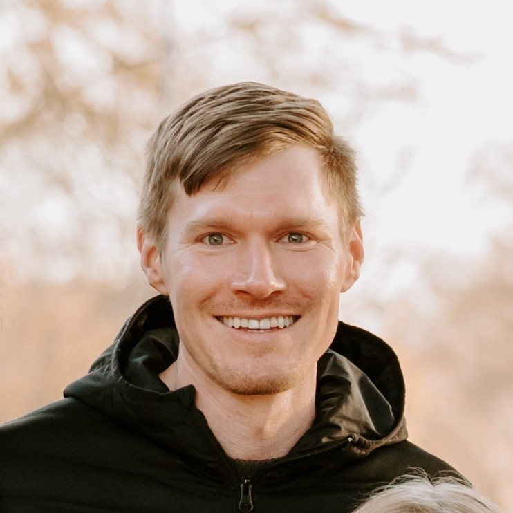 Benjamin Schwartz avatar image