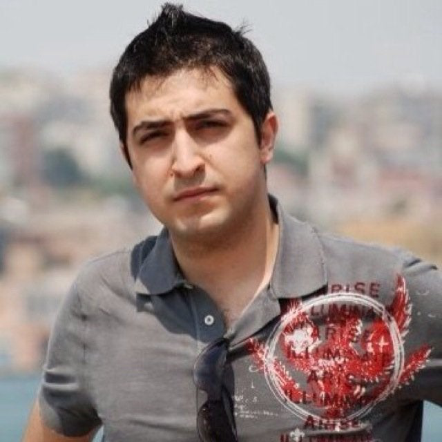 Sina Sahami avatar image