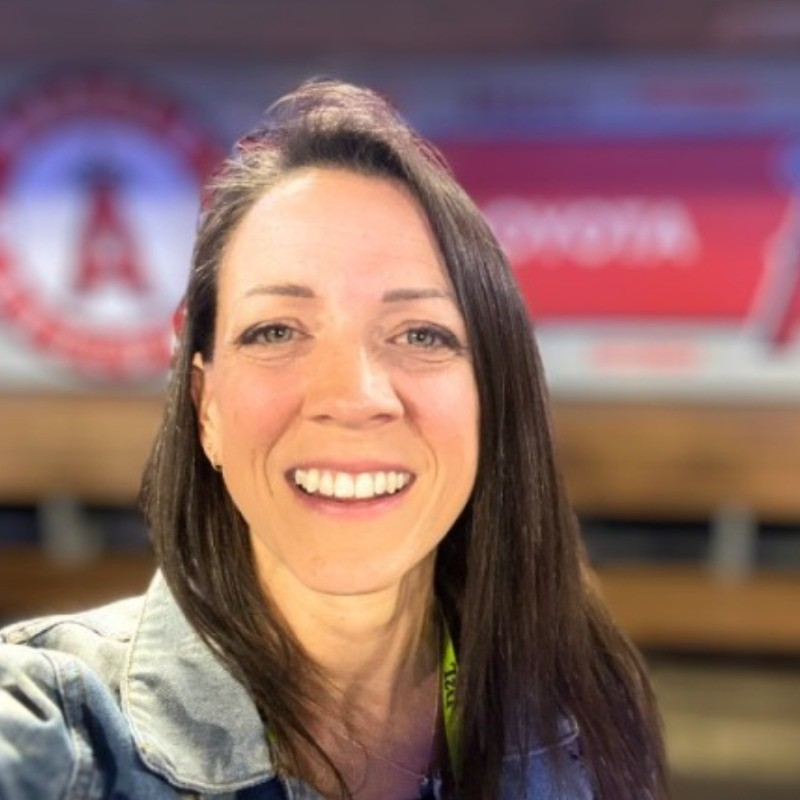 Kerri Manorek avatar image