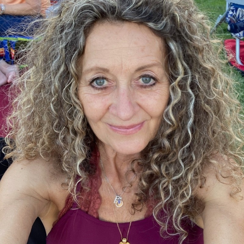 Lori Salmonsen avatar image