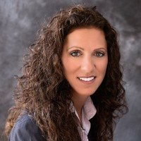 Vikki Garby avatar image