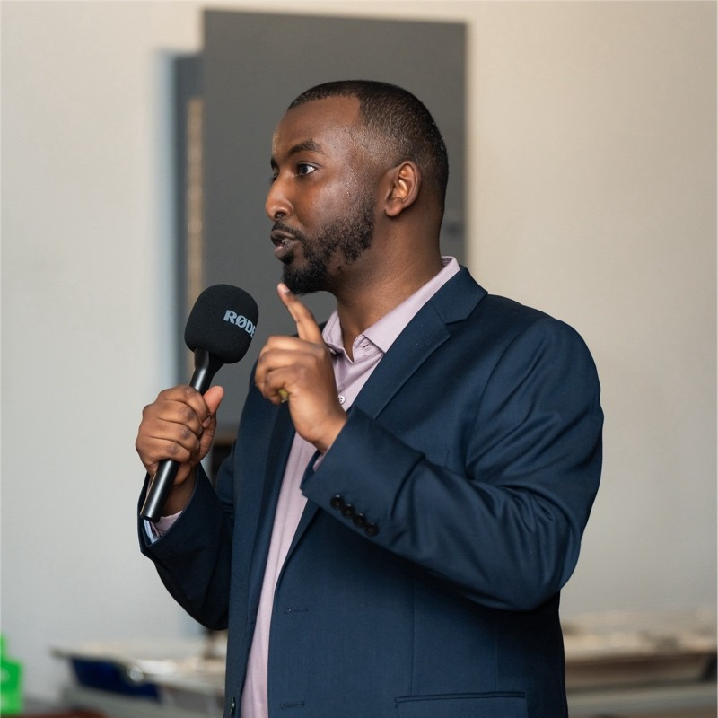 Mohamed Barkhad avatar image