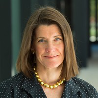 Nina Scherago avatar image