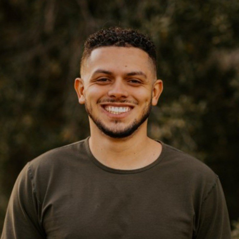 Michael Revelo avatar image