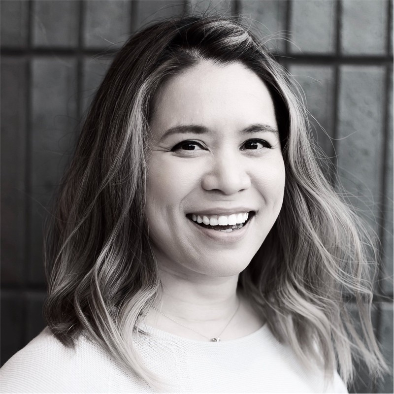 Suzanne Martinez avatar image