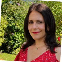 Alba Madriz avatar image