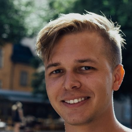 Aron Cedercrantz avatar image