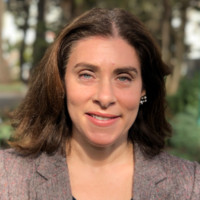 Emily Landes avatar image