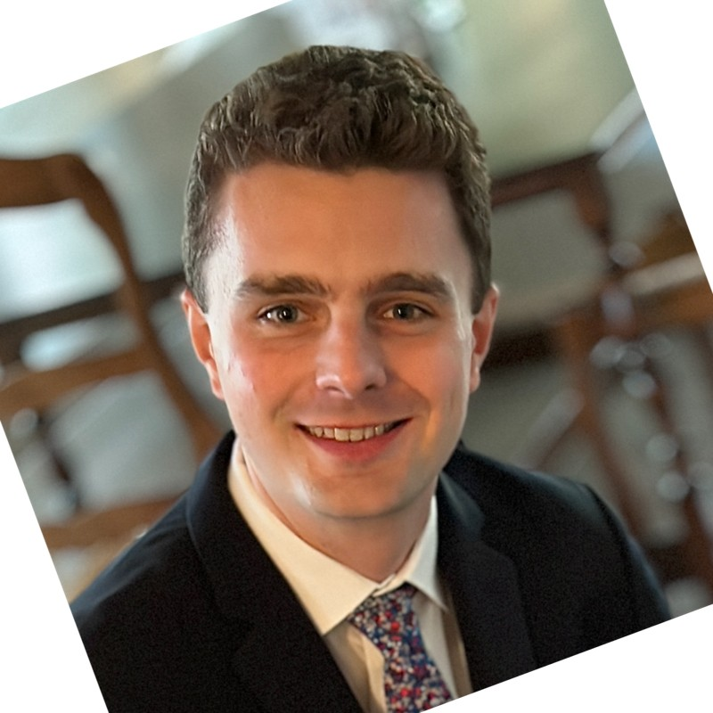 Zan Variano avatar image