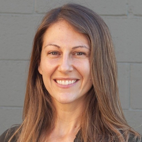 Angela Braren avatar image