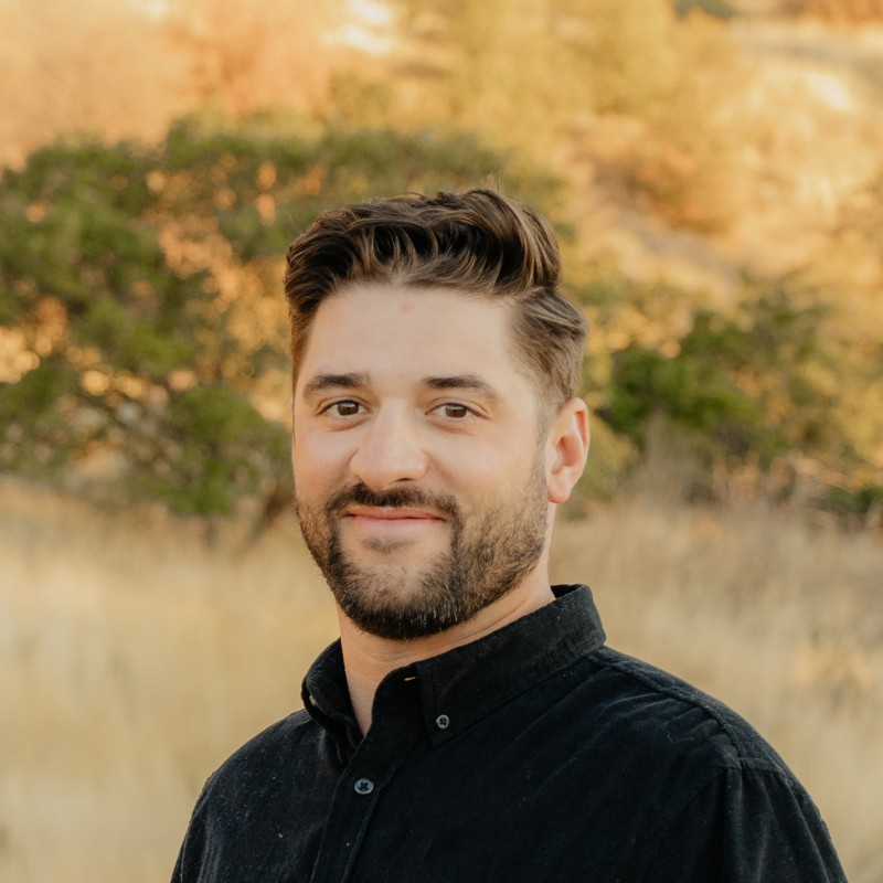 Jet Tomlinson avatar image