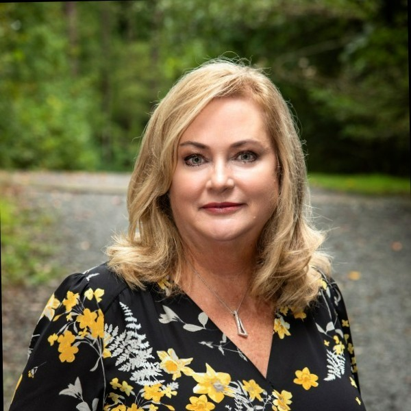 Kelly Smartt avatar image