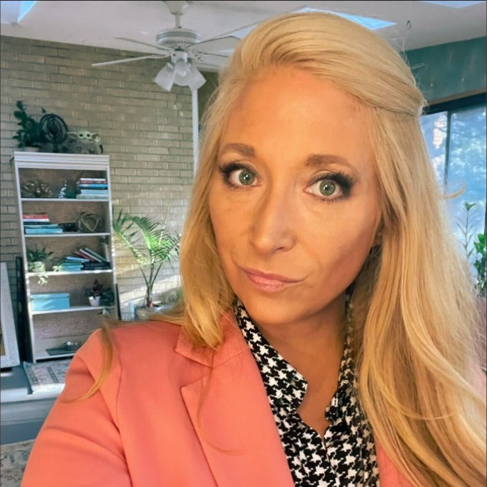 Rosie Ryan avatar image