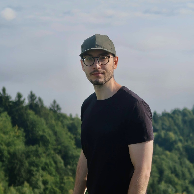 Kamil Nader avatar image