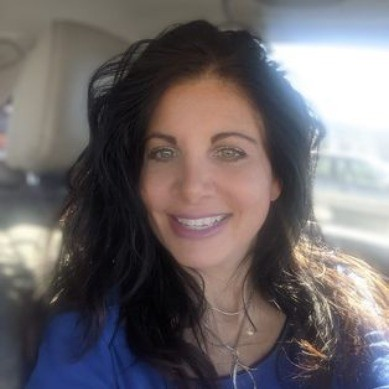 Amy Holt avatar image