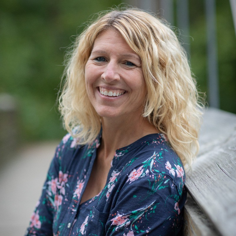 Jen (Feltz) Hense avatar image