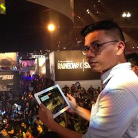 Francis Santos avatar image