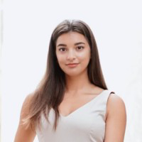 Kira Jones avatar image