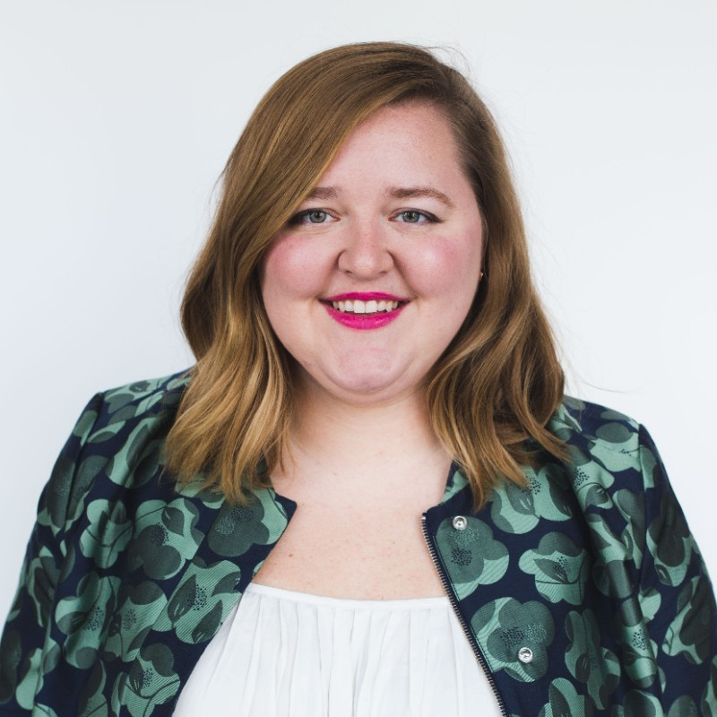 Julie Hecht avatar image