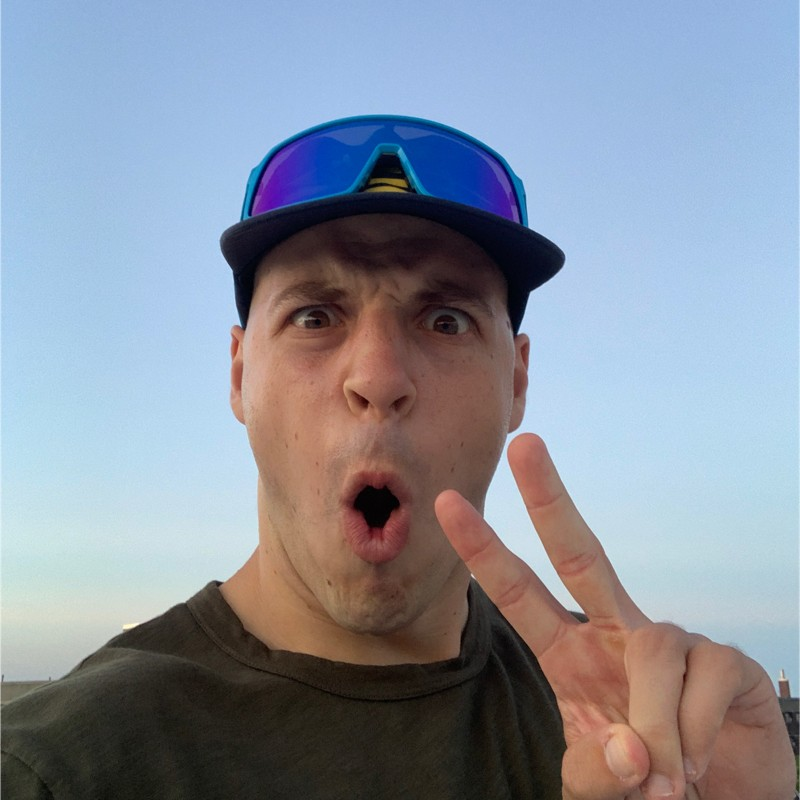 Ryan Dawidjan 📱 avatar image