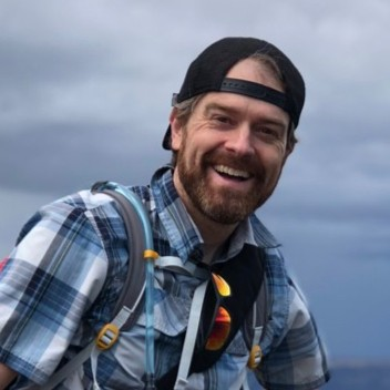 Andrew Larsen avatar image