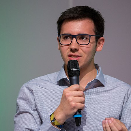 Sasha Iatsenia avatar image