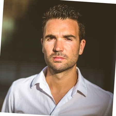 Carlos Muñoz avatar image