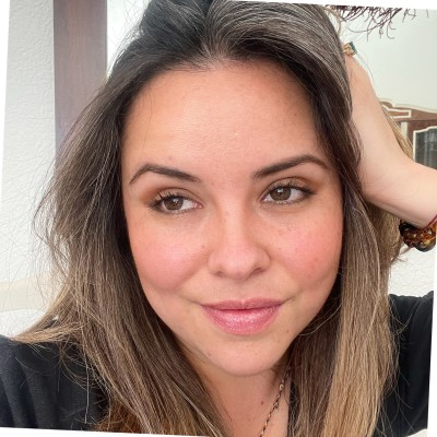 María Yáñez avatar image