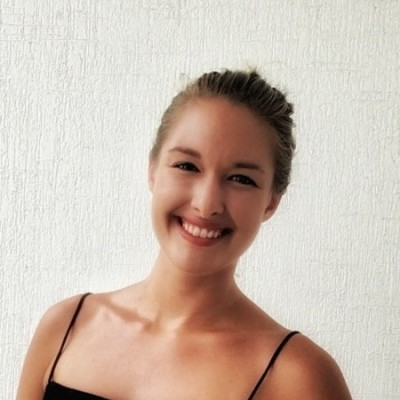 Eva Decker avatar image