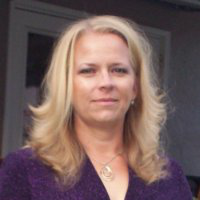 Julie LaZar avatar image