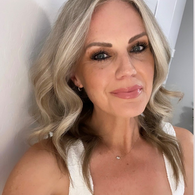 Lindsey Taylor Reuter avatar image