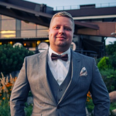 Alexander Leschenko avatar image