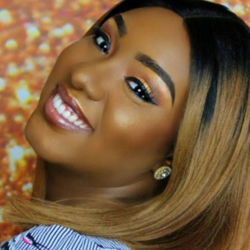 Emerald Frost avatar image