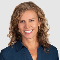 Lynelle Cameron avatar image