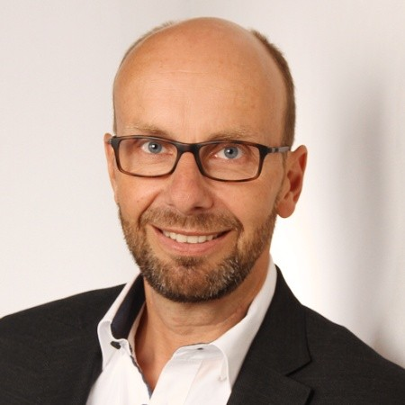 Andreas Melzer avatar image