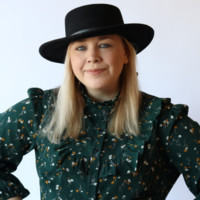 Jen Carlson avatar image