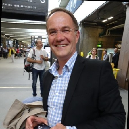 Mom Fabrice Chausserais - Supply Chain avatar image