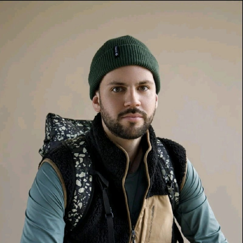 Lukas Zenz avatar image