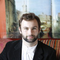 Oscar Price avatar image