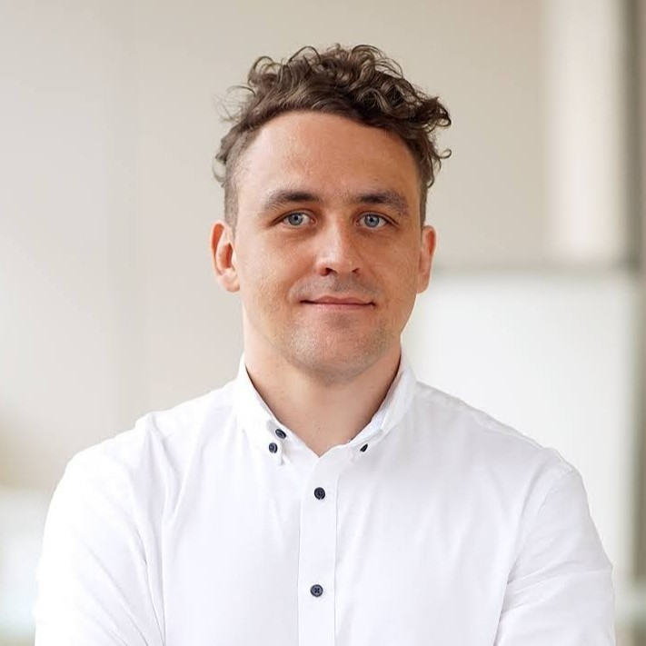 Henryk Konsek avatar image