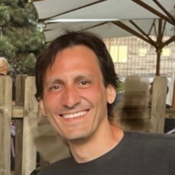 Cesareo Frias avatar image